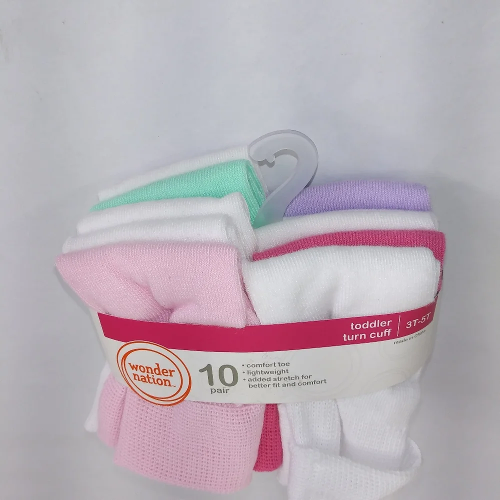 Girl's Bundle NWT Wonder Nation Socks/ NWT Faded Glory Tee Caterpillar Book